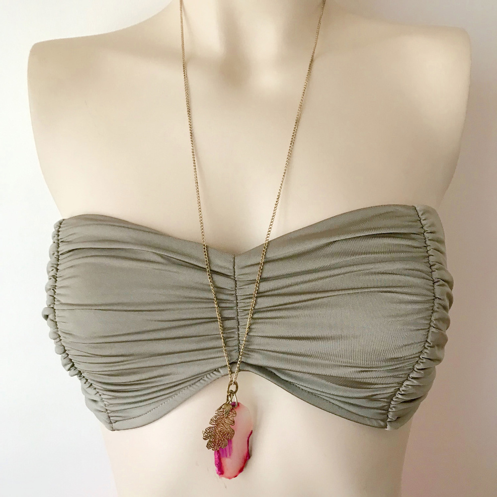 Anthropologie Pink Agate Slice & Leaf Pendant Necklace